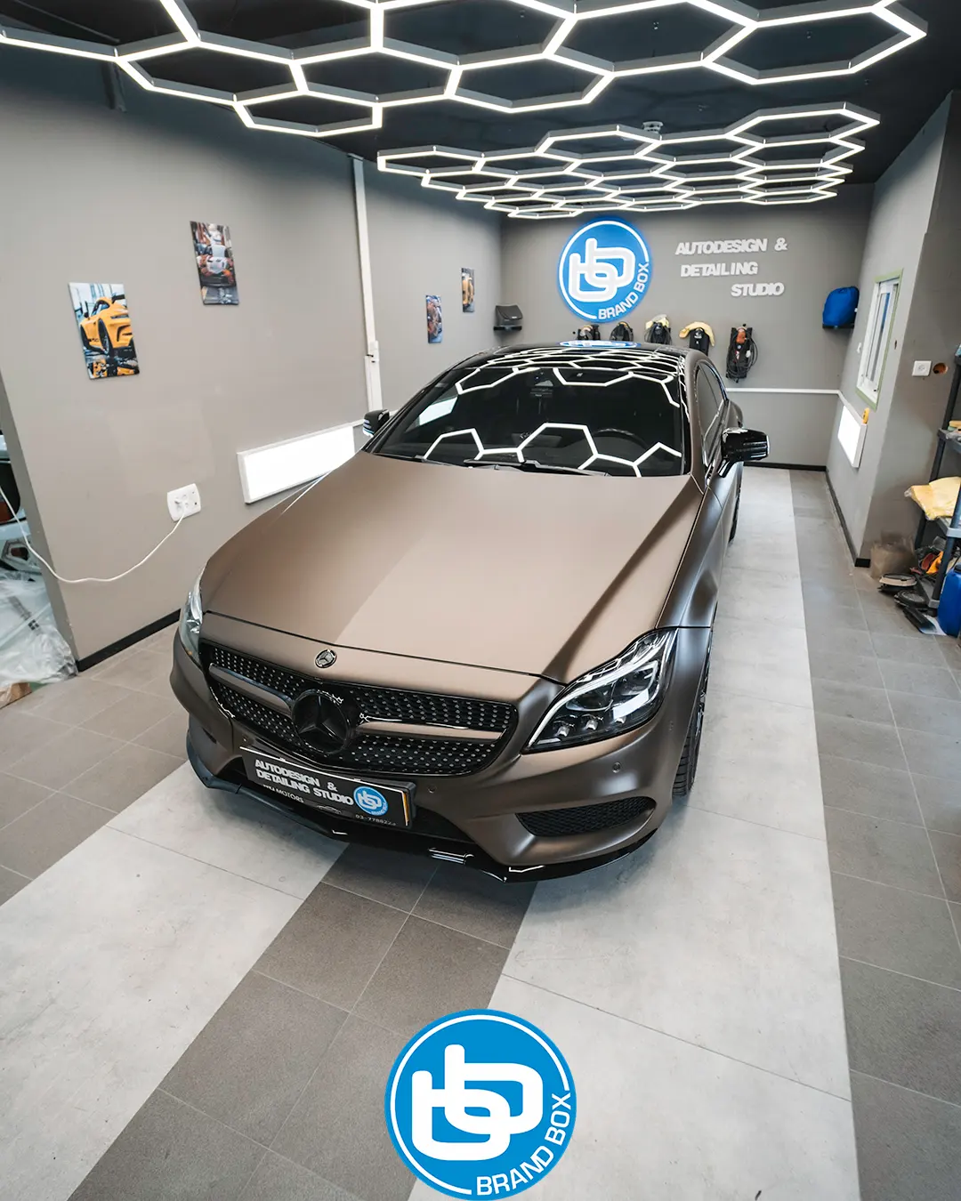 Матовая оклейка Mercedes CLS