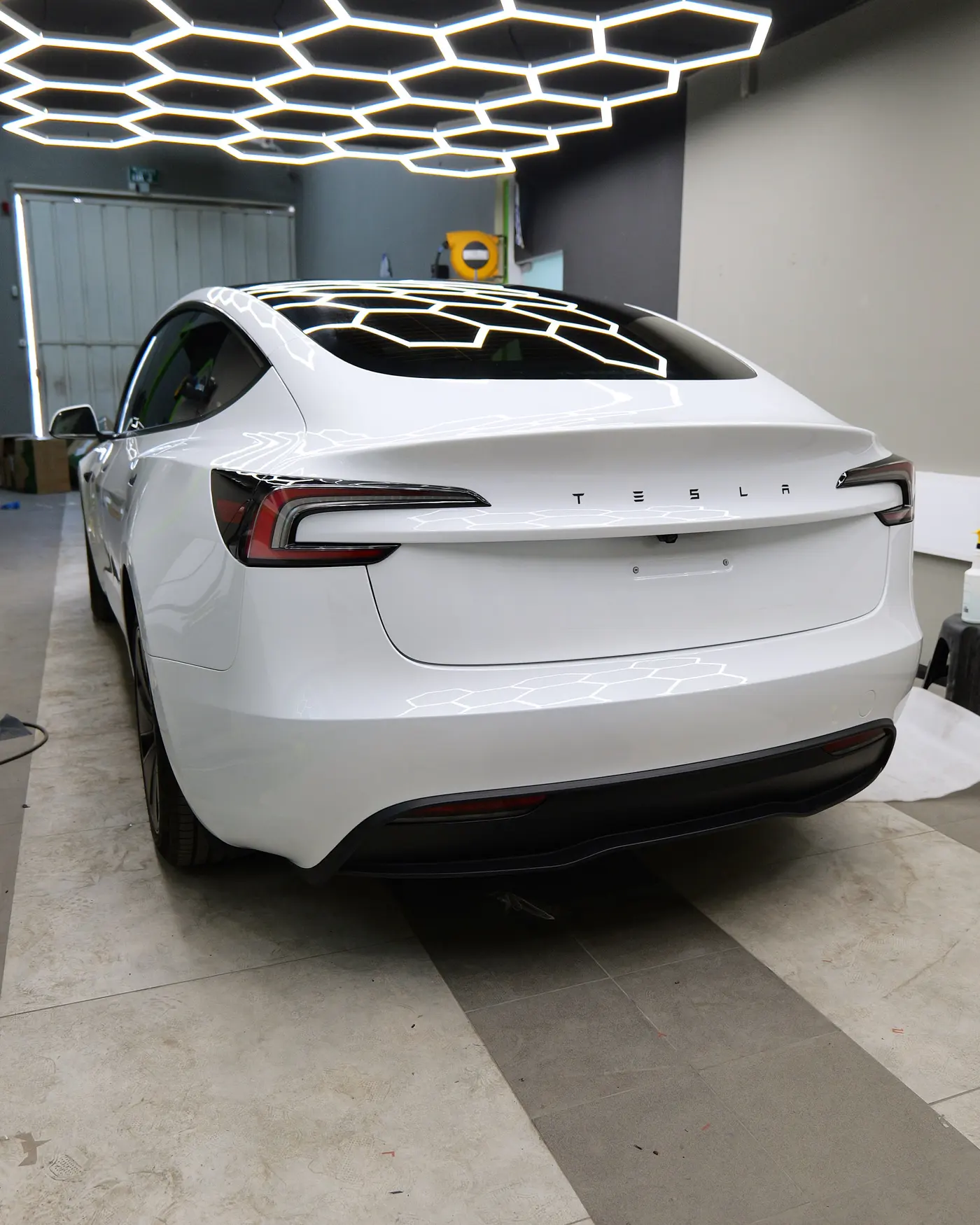 Tesla Model 3 после детейлинга
